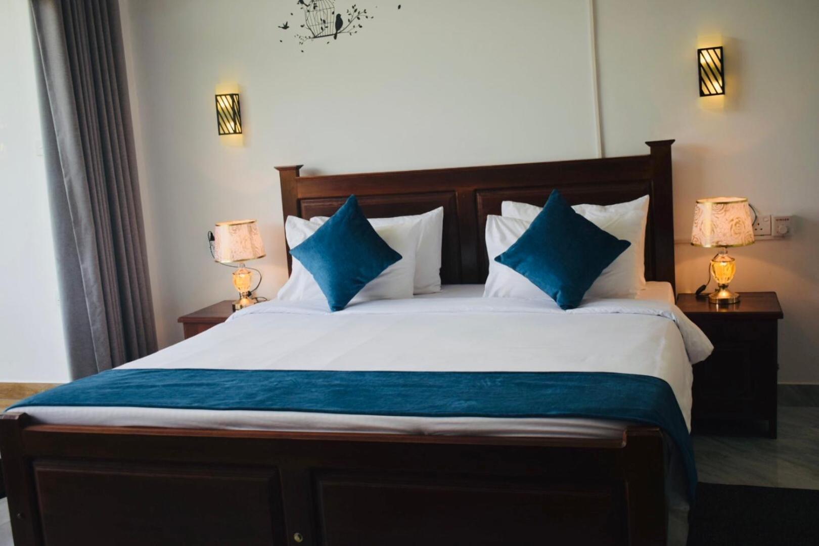 Relax Inn เอลลา ภายนอก รูปภาพ