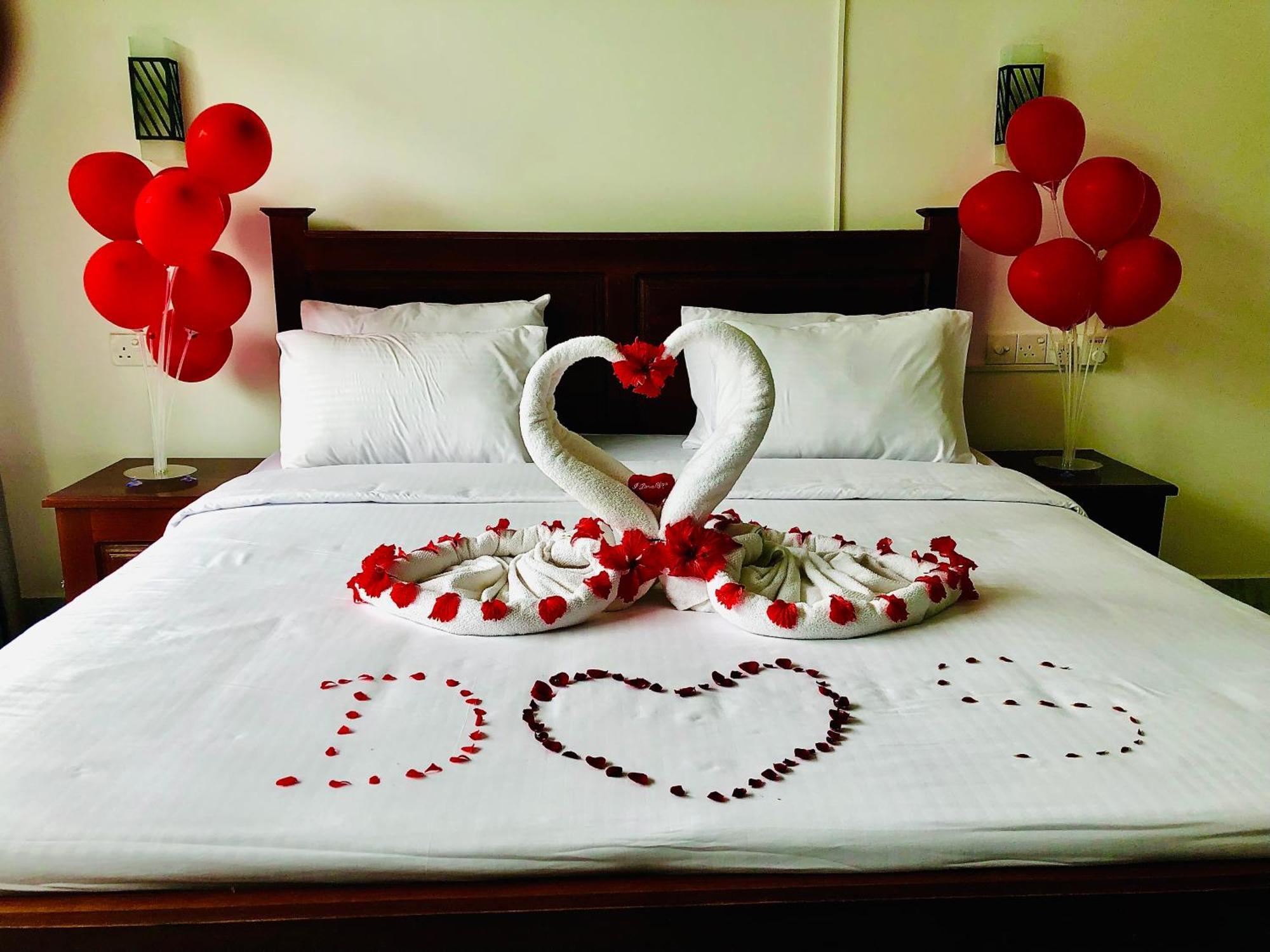 Relax Inn เอลลา ภายนอก รูปภาพ